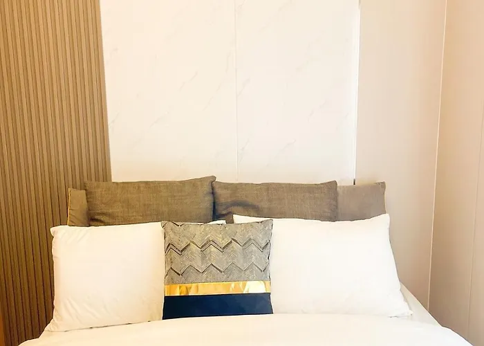 Modern Luxury 5br Sunset View Beside Okada Apartment